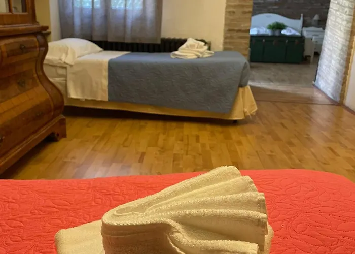 Stella De' Tolomei 3* פררה